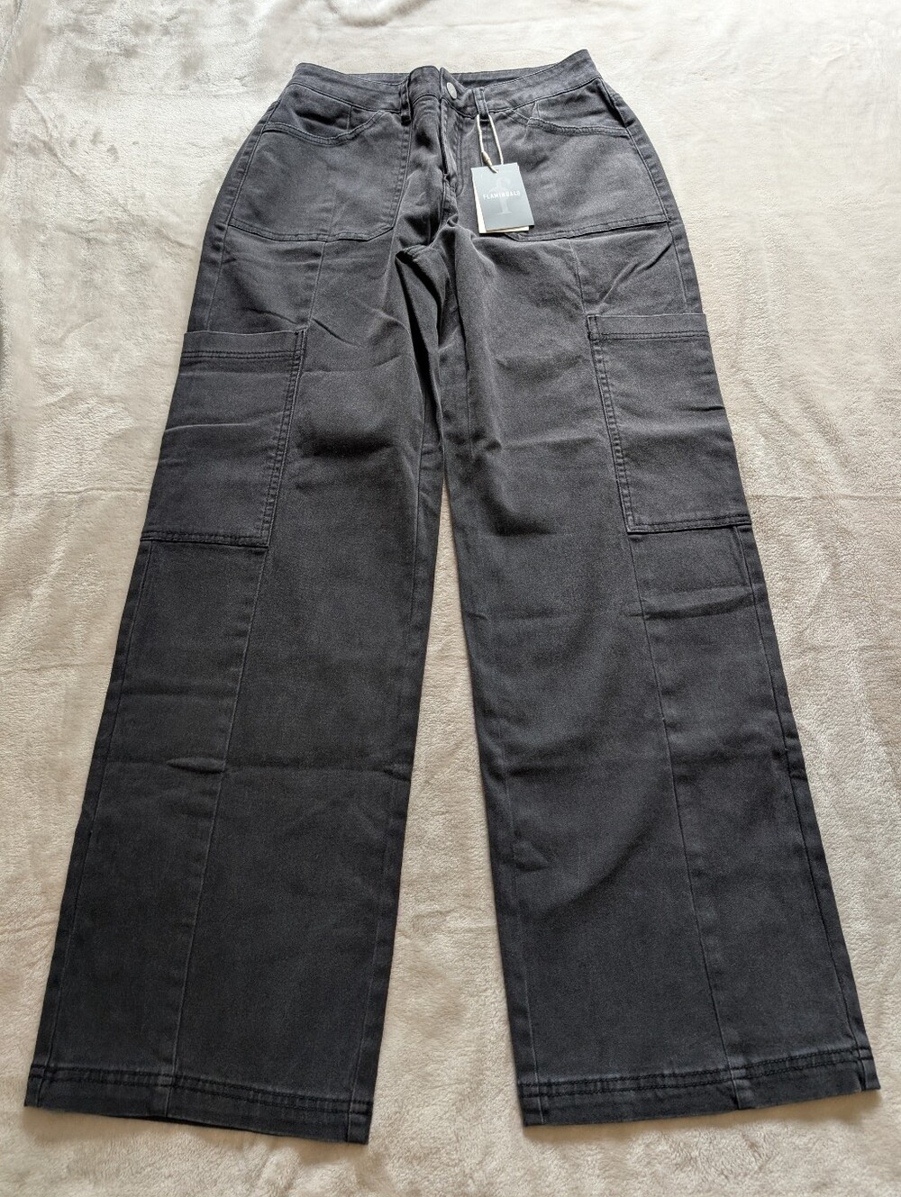 Flamingals Mid Waist Straight Leg Cargo Pants NWT Dark Gray Small - Picture 4 of 8